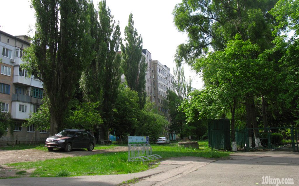 Уголки города