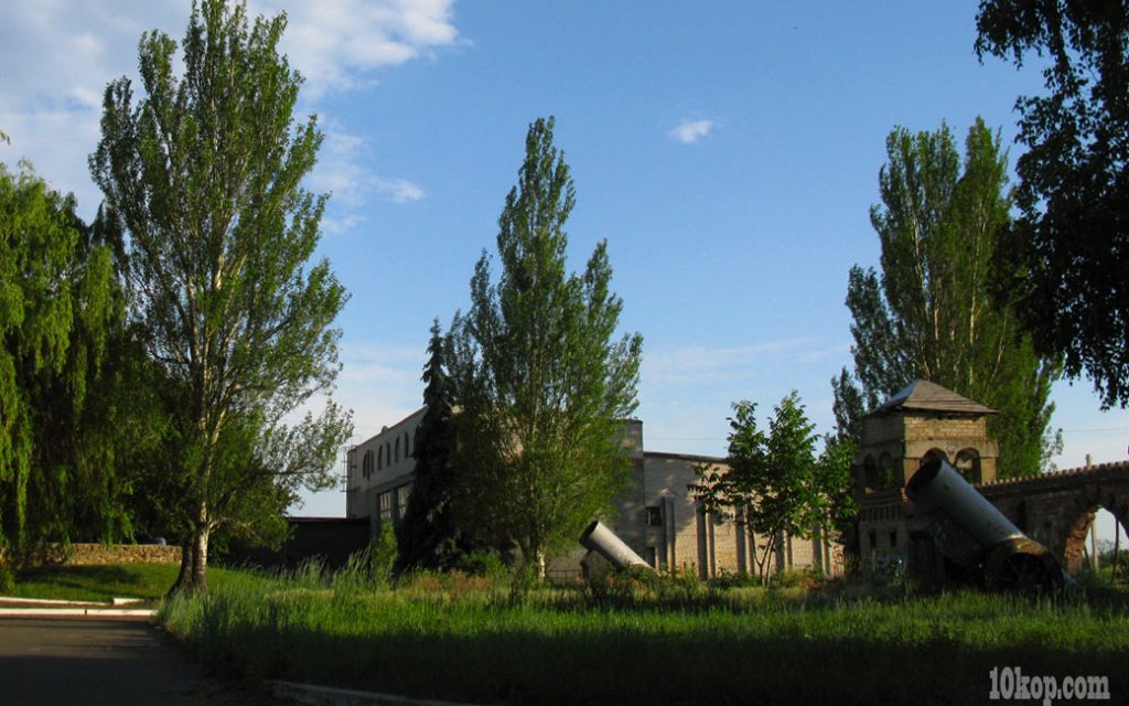 Уголки города