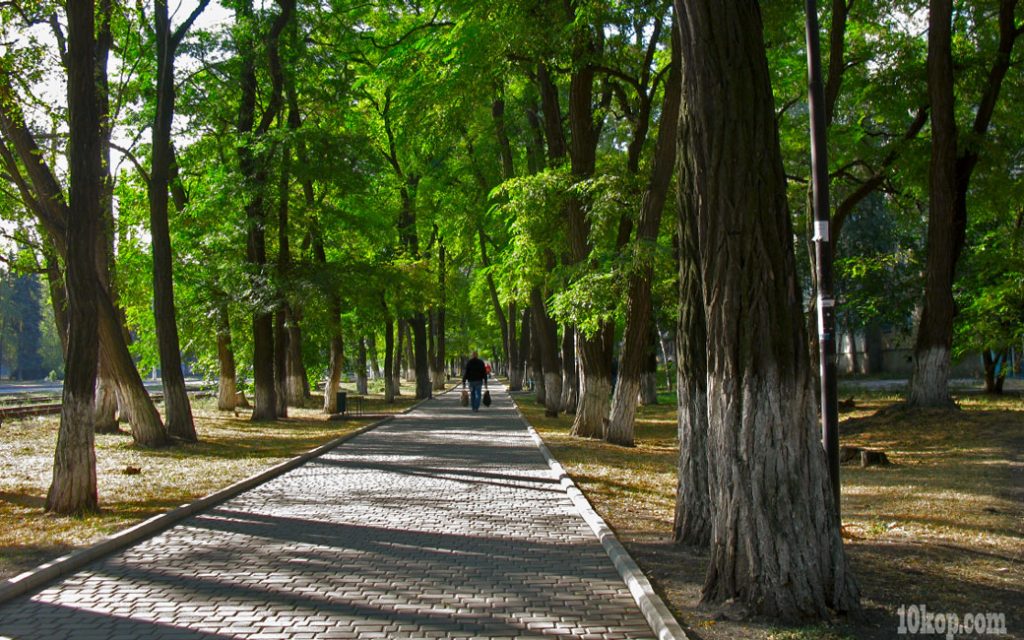 Уголки города