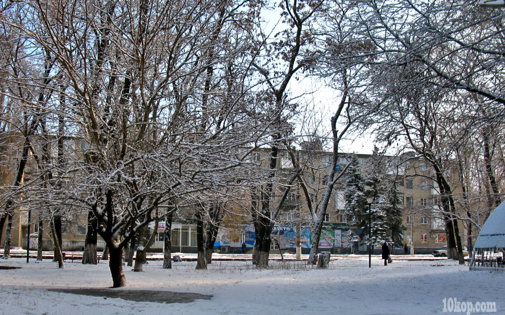 Утро. Воскресенье.