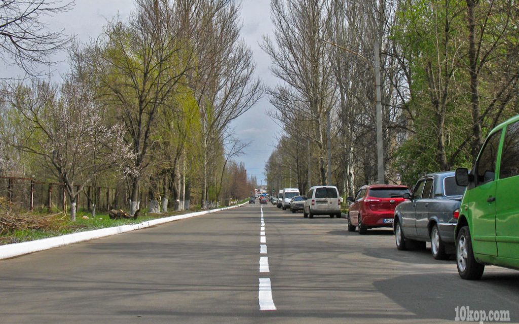 Улица Коммунальная.  Авдеевка.