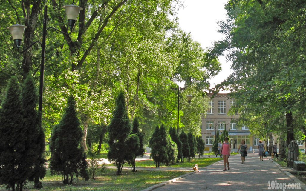 Бульвар Шевченка. Авдеевка.