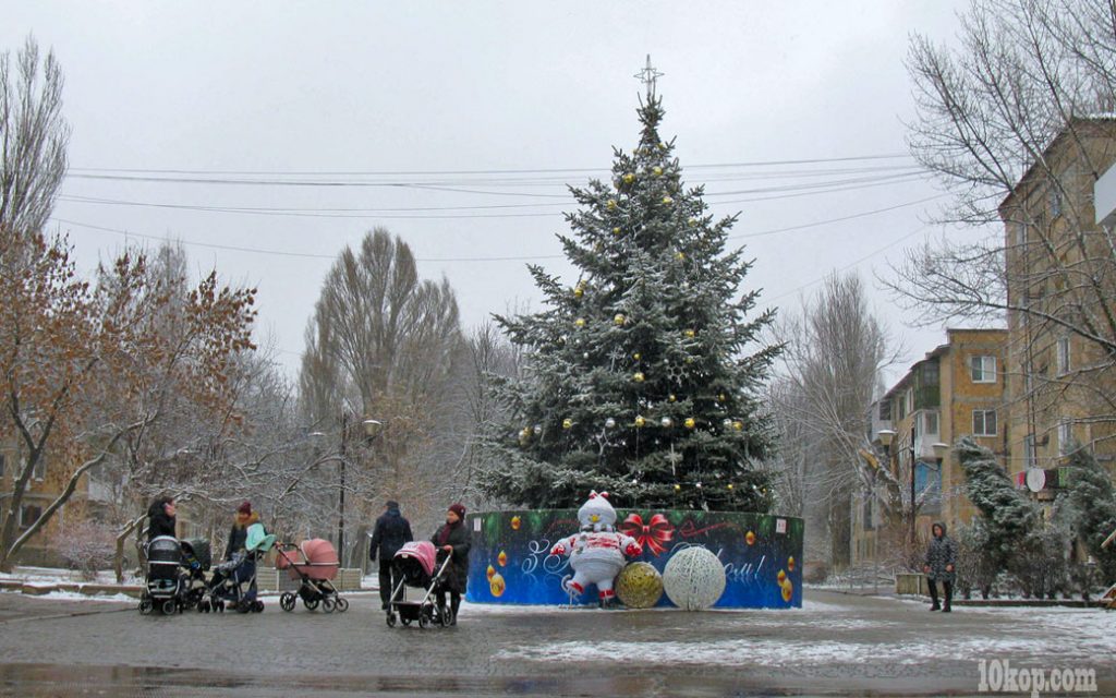 Скоро  Новый  Год