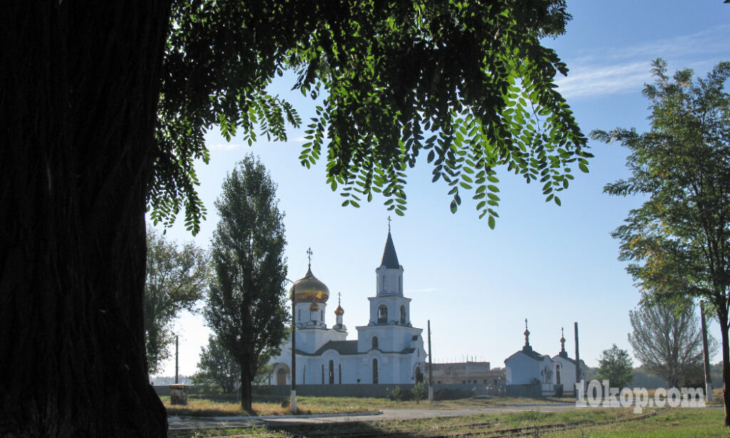 Авдеевка. Храм Марии Магдалины. 03.10.2015  08:45